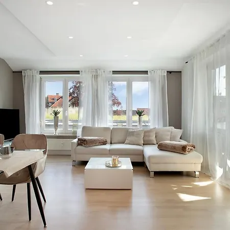 Roemerpark Bergblick Lindau (Bodensee)