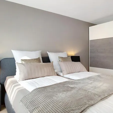 Apartment Roemerpark Bergblick
