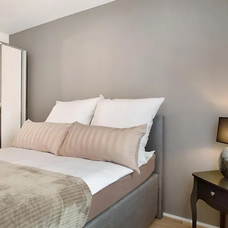 Roemerpark Bergblick Apartament Lindau (Bodensee)